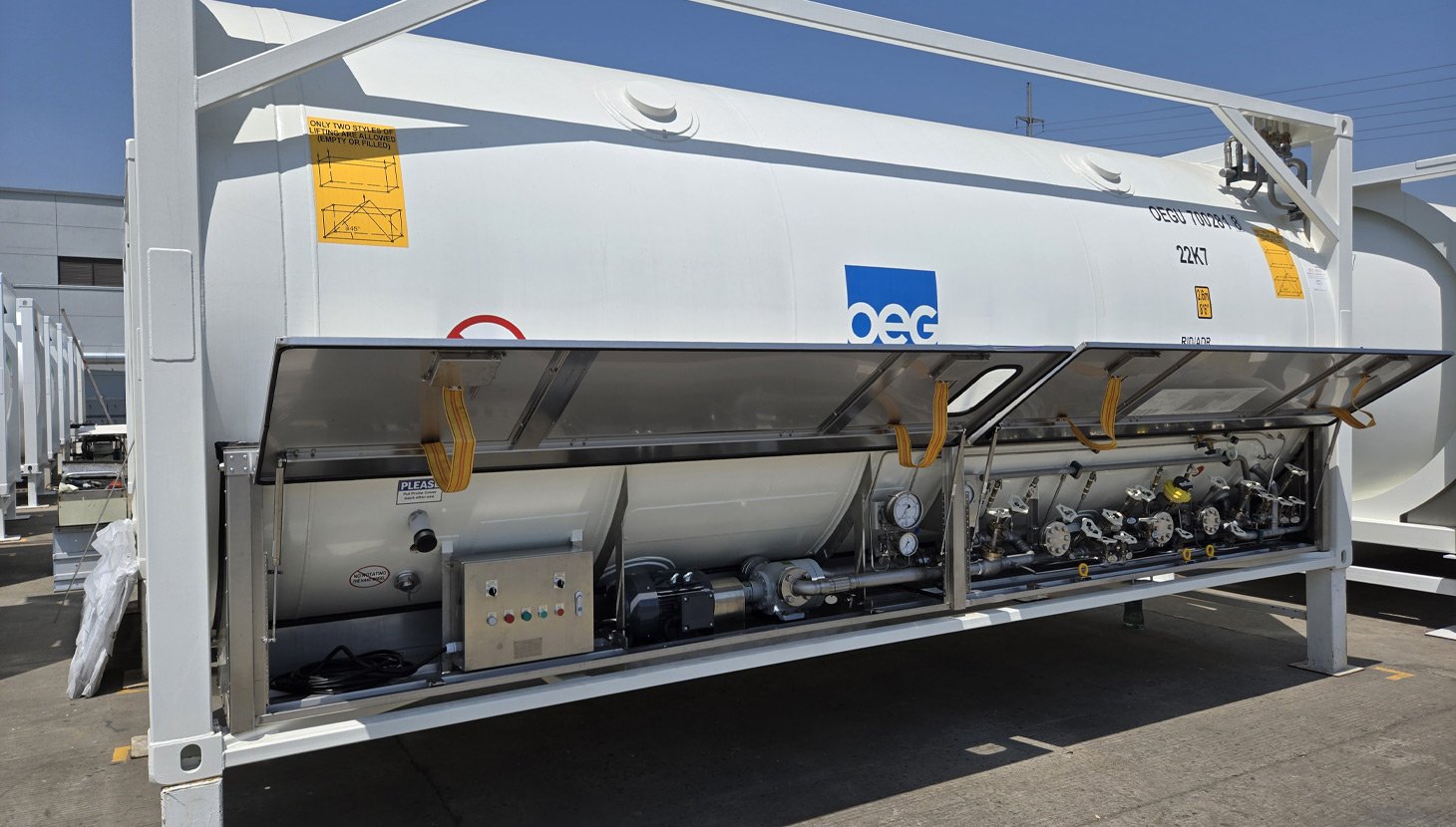 cryogenic-iso-tank-with-co2-pump-1460x830